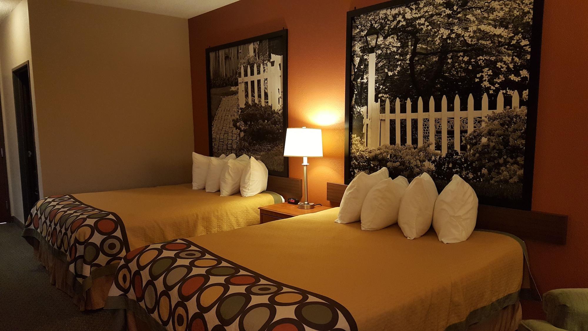 Super 8 By Wyndham Central City Bagian luar foto